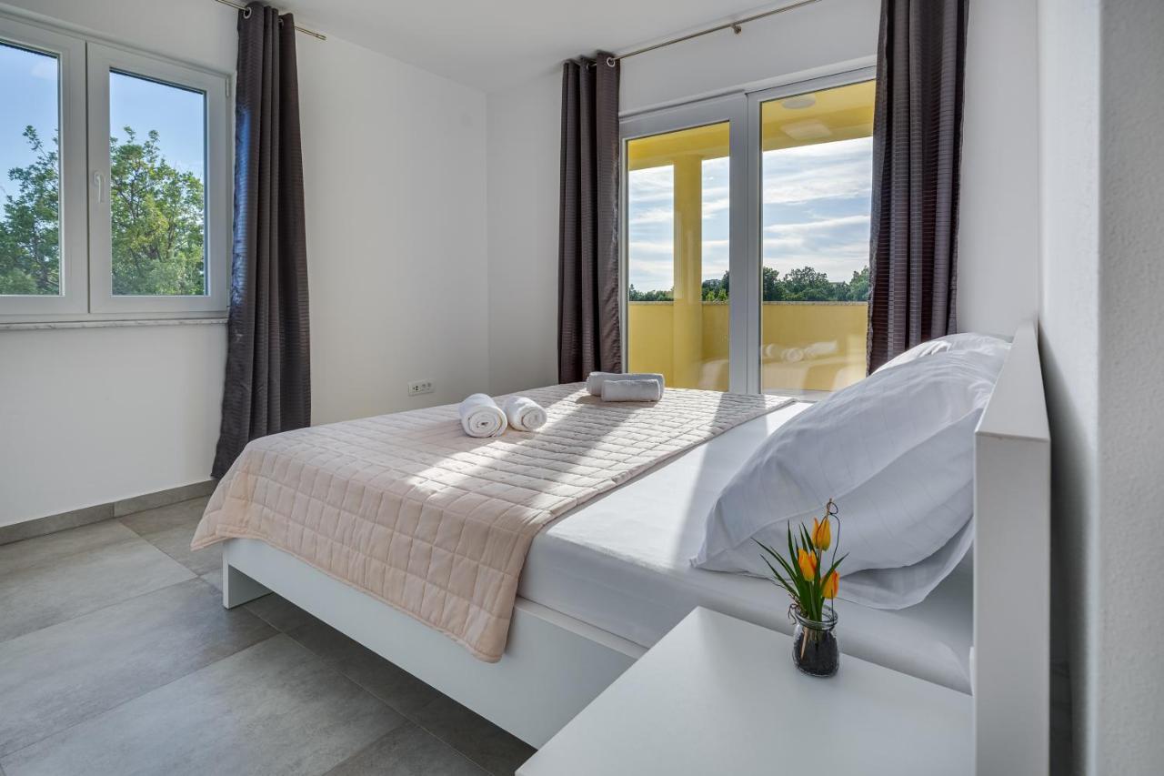 Green Point Paklenica Starigrad Paklenica Εξωτερικό φωτογραφία