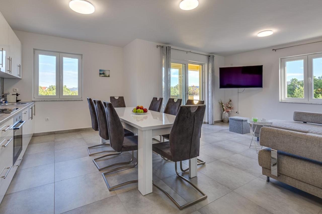 Green Point Paklenica Starigrad Paklenica Εξωτερικό φωτογραφία