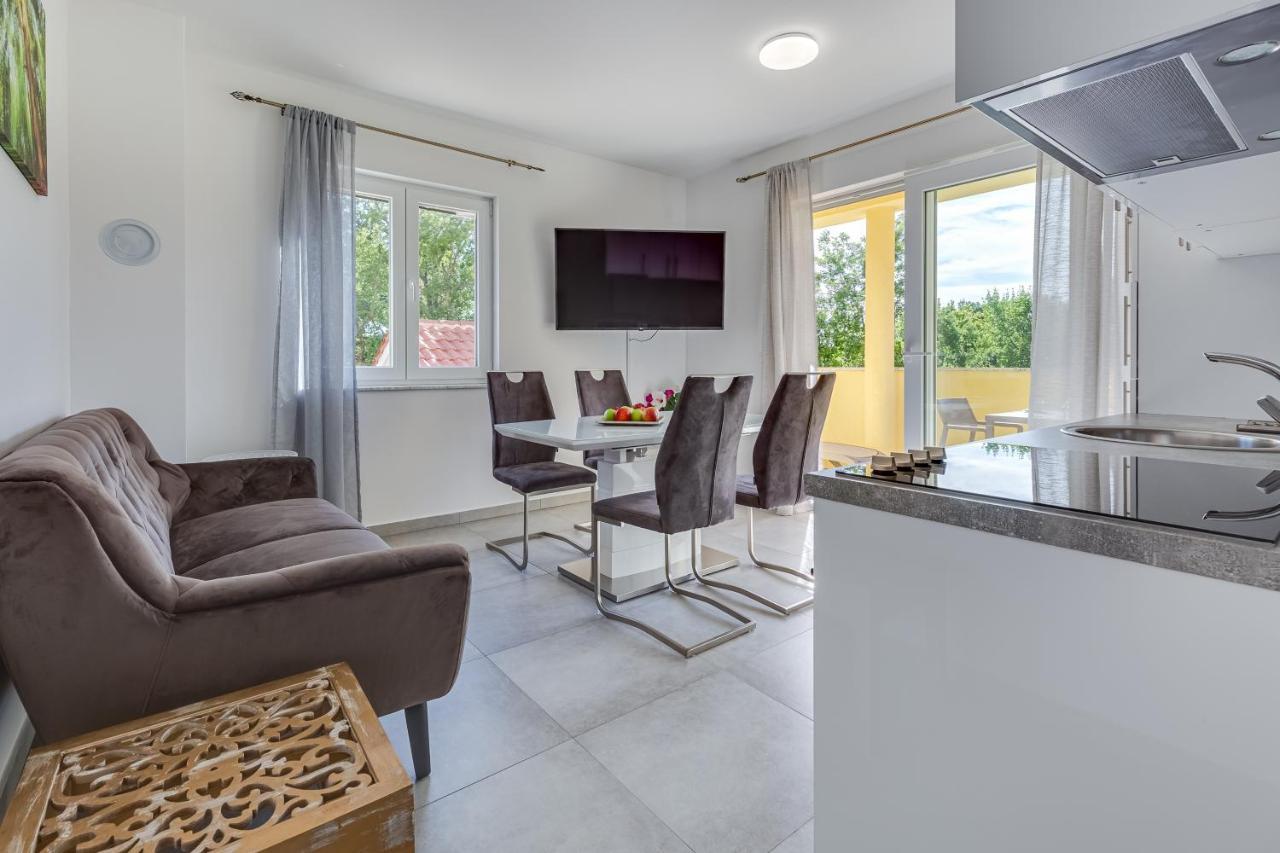 Green Point Paklenica Starigrad Paklenica Εξωτερικό φωτογραφία