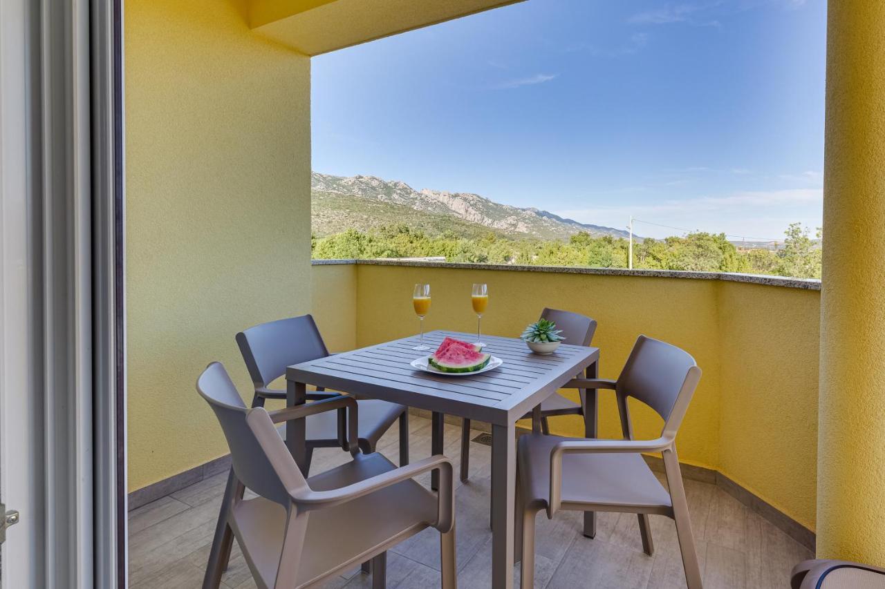 Green Point Paklenica Starigrad Paklenica Εξωτερικό φωτογραφία